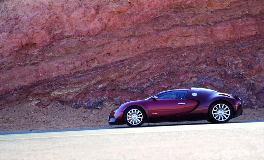  Bugatti Veyron 16.4 Centenaire 2009 года  (фото 122 из 130)